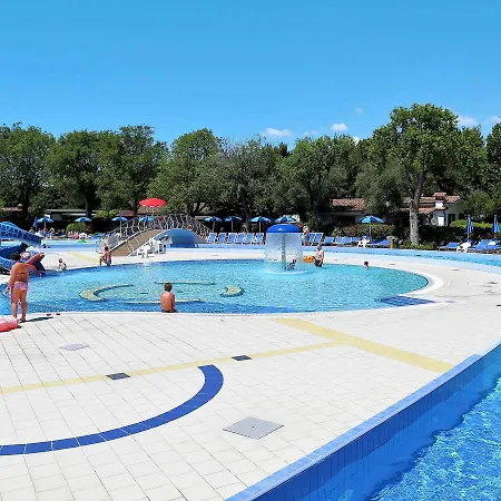 Villaggio Turistico Europa 100s Сasa de vacaciones Grado