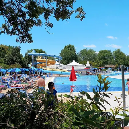 Villaggio Turistico Europa 100s Сasa de vacaciones *